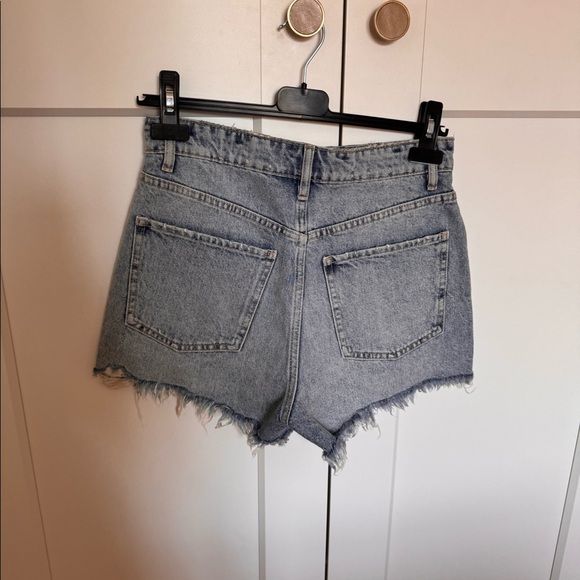ZARA High waisted Jean shorts - Picture 5 of 7